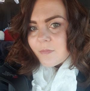 Meet your Posher, Mika